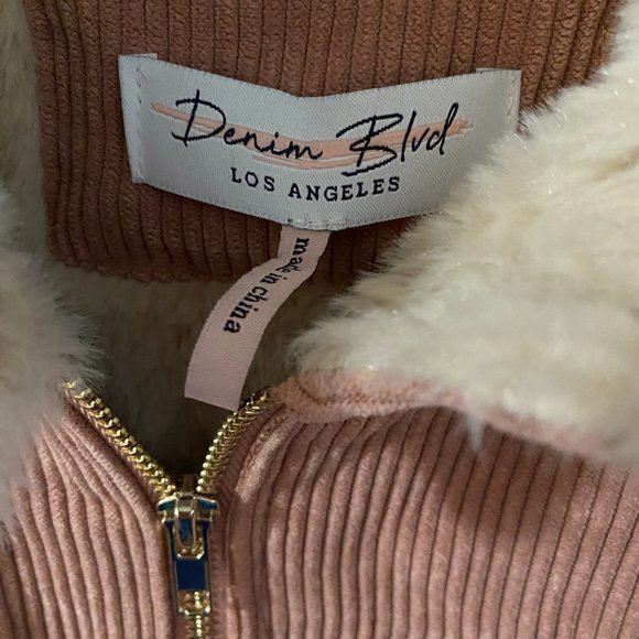 Womans heavy jacket - Picture 2 of 2